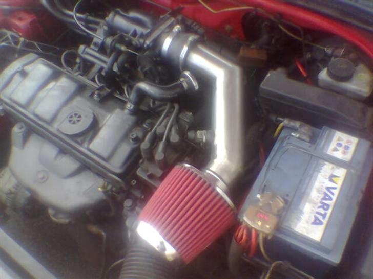 Peugeot 306  DØD Solgt i dele  - nyt hjemmelavet rustfri rør og thansen lorte filter :D men lyder fint nok billede 12