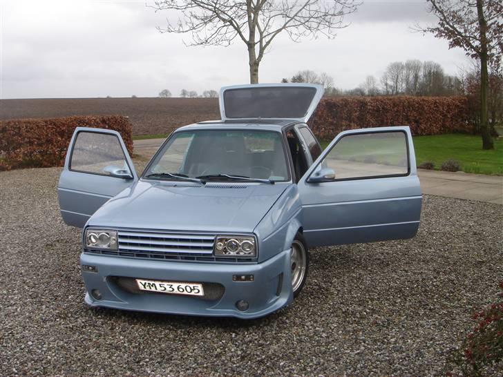 VW Golf 2 1.8 GTI *Solgt* billede 1