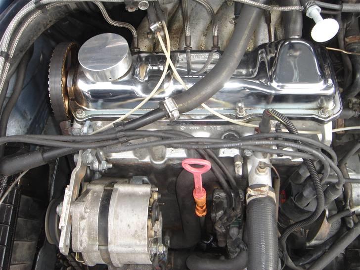 VW Golf 2 1.8 GTI *Solgt* billede 3