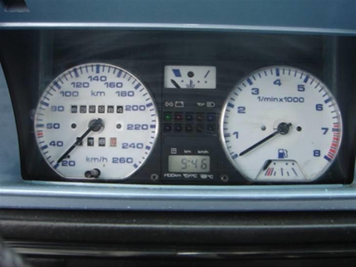 VW Golf 2 1.8 GTI *Solgt* billede 9