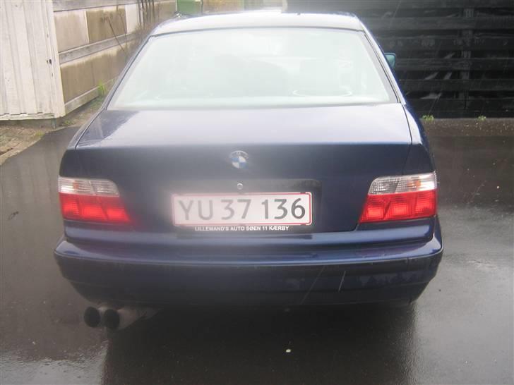 BMW 320i  billede 4