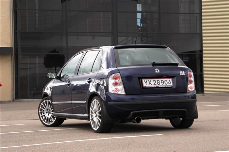 Skoda Fabia 1,4 16.v Solgt - God røv...! billede 1