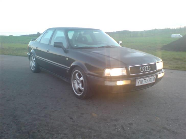 Audi  80 2,6 limo billede 8