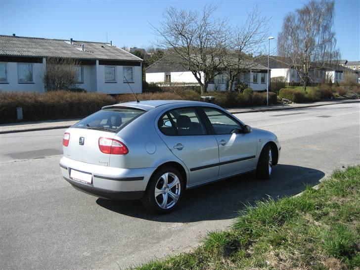 Seat Leon 1,9 TDI Stella SOLGT - En ret flot bil hvis jeg selv skal sige det... billede 19