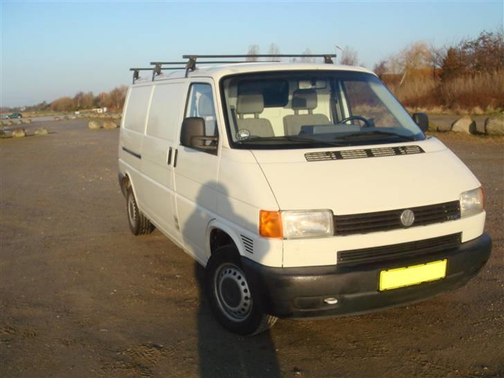 VW Transporter 2,5TDI Lang billede 1