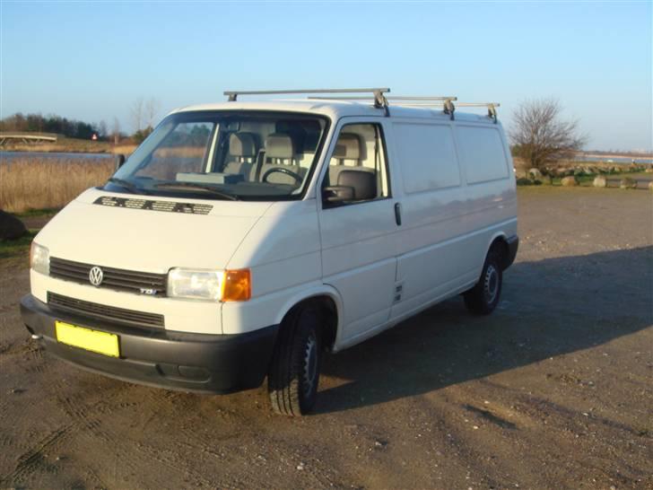 VW Transporter 2,5TDI Lang billede 2