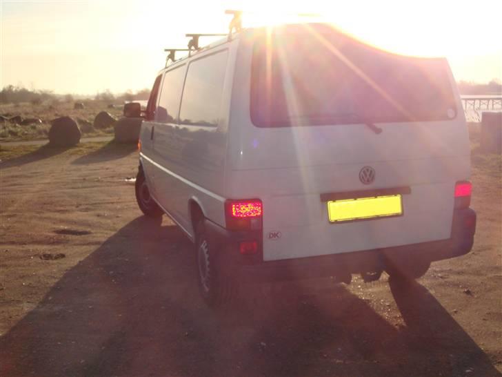 VW Transporter 2,5TDI Lang billede 4