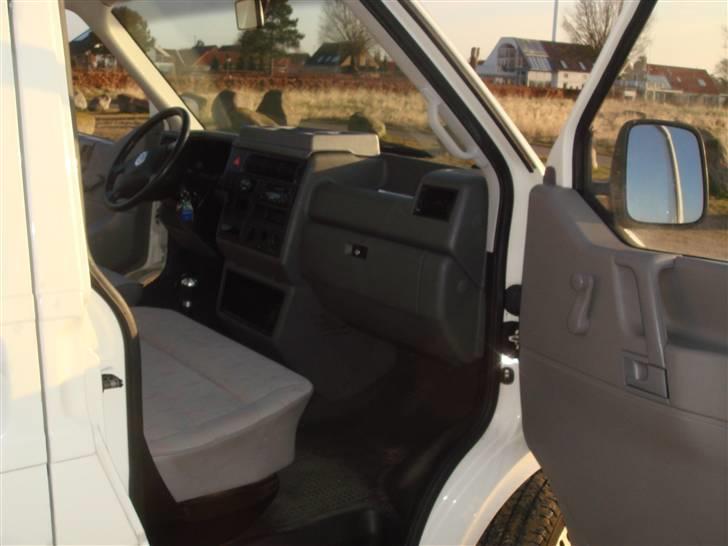 VW Transporter 2,5TDI Lang billede 15