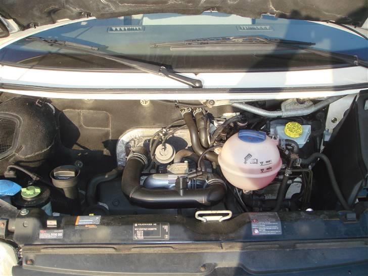 VW Transporter 2,5TDI Lang billede 16