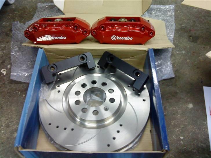 VW Passat VR6 - 4 Stemplede Brembo kalibre og 312 mm skiver wroom wroom  billede 11