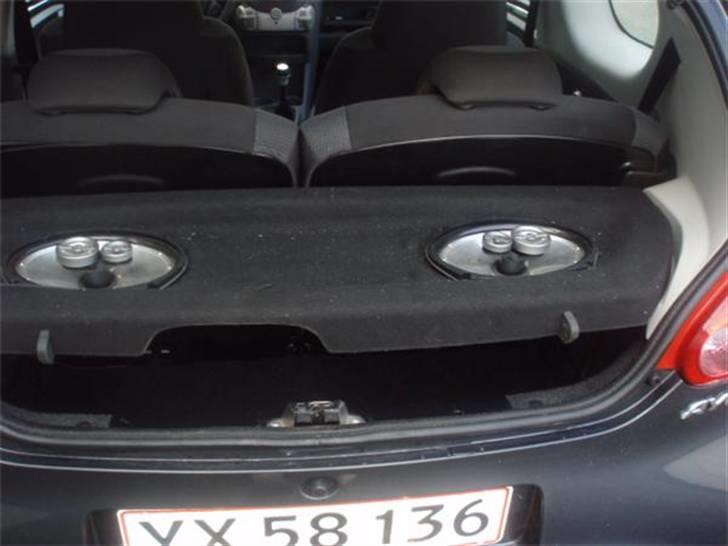 Toyota aygo + SOLGT!! billede 4