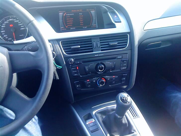 Audi A4 Limo 2.0 TDI billede 8