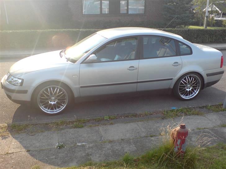 VW Passat 1,8 Turbo SOLGT billede 2