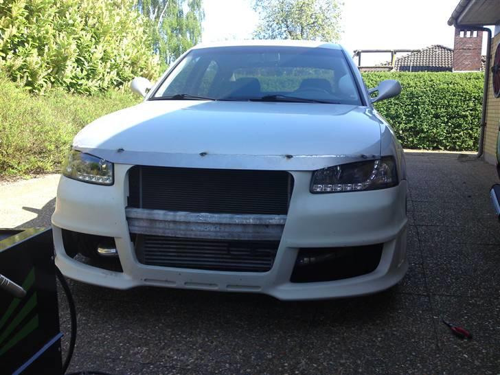 VW Passat 1,8 Turbo SOLGT billede 3