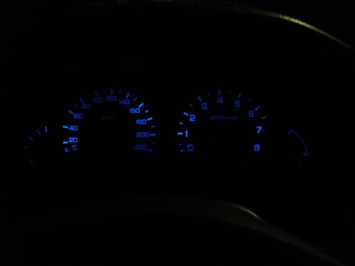 Nissan Almera 1.4s 16v Twincam "solgt" billede 14