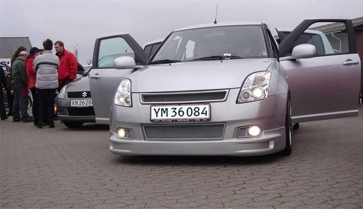 Suzuki swift (SOLGT) - de nye gitre samt forlygter billede 19