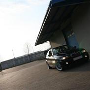 BMW 328 ci - -)SOLGT(-