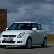 Suzuki swift  1,3 DDIS  solgt