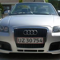 Audi A4 CAB  SOLGT