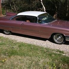 Cadillac Coupe De Ville