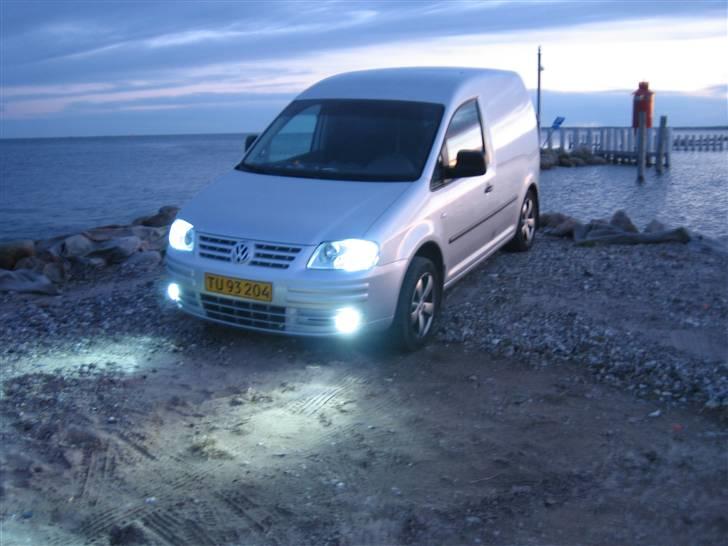 VW Caddy - Indfravede kofanger med Xenon. billede 11