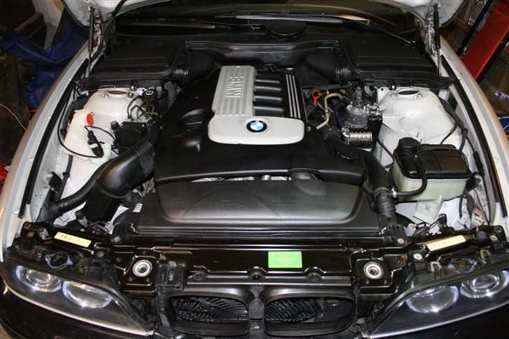 BMW E39 530d touring *solgt* billede 2