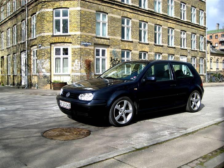 VW Golf IV 1,8 20V [SOLGT] billede 1