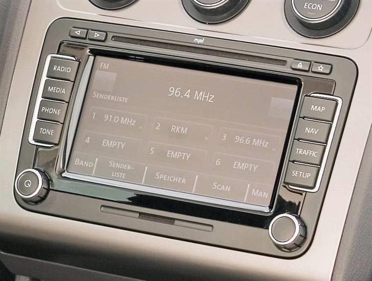 VW Touran Trendline TDI - Nu med det nye RNS 510 navigation. billede 17