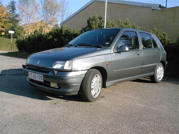 Renault Clio Baccara SOLGT billede 16