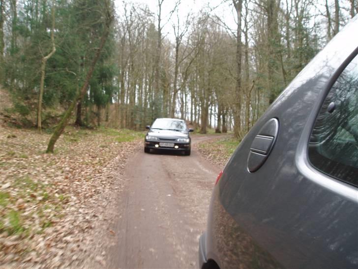 Toyota Corolla 1.6 16v SOLGT billede 14