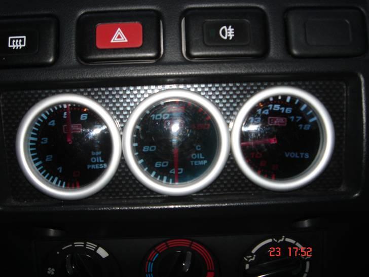 Nissan Almera 2.0 GTI billede 9