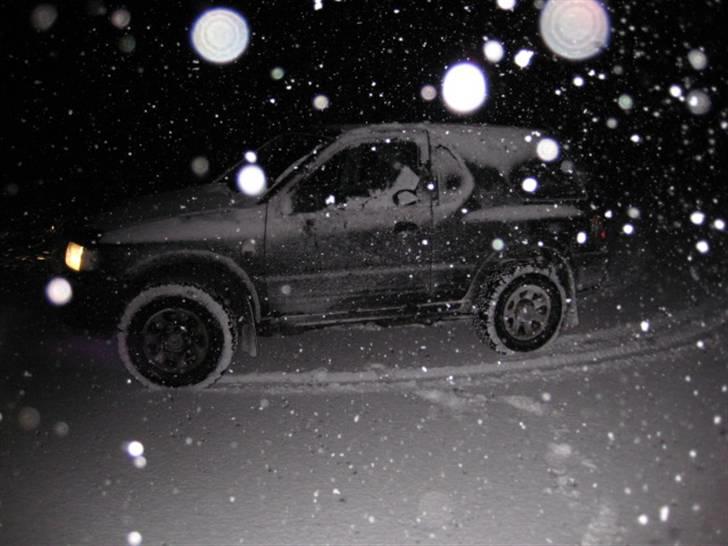 Opel Frontera 4x4 Sport - Lidt snevejr, jeg var ude at lege i. d 23 marts 2008 billede 5