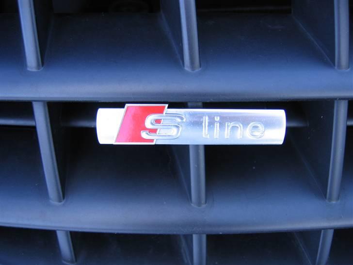 Audi TT *solgt* - s-line emblemer billede 12