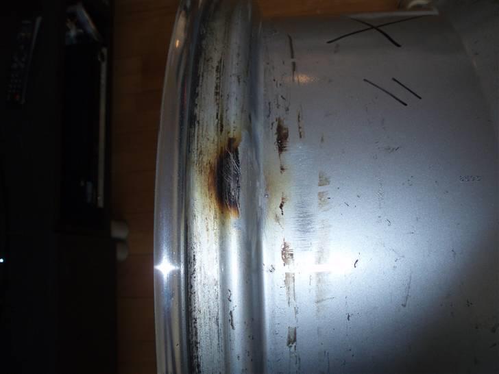 Seat Leon TopSport 20VT - Efter at hullet til ventilen blev lukket. billede 12