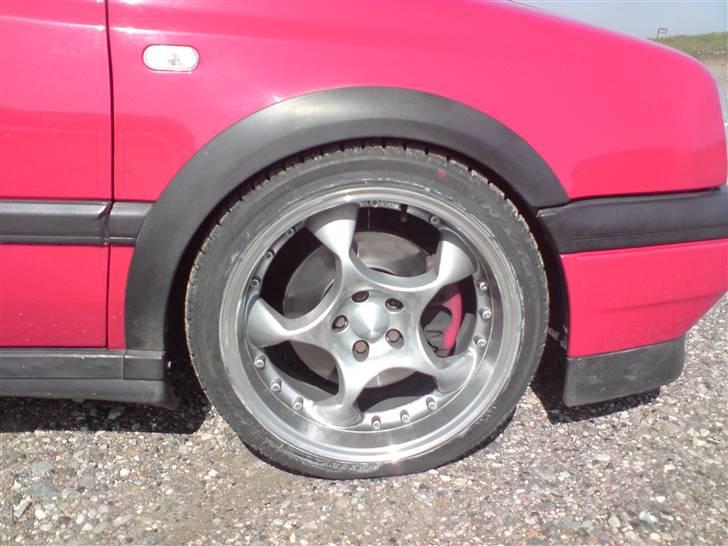 VW Golf 3 GTI Collor Concept billede 1