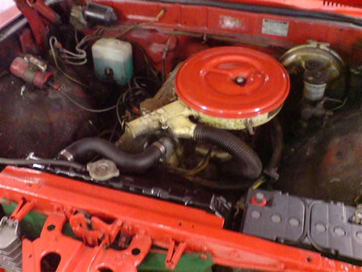 Toyota Corona mak II -  så skulle der lige monteres en ny køle slange billede 11