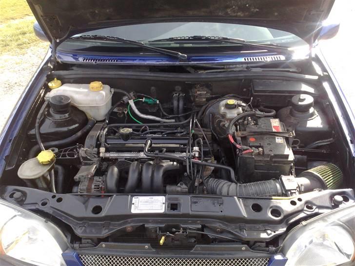 Ford fiesta 1,6 sport 16v billede 12