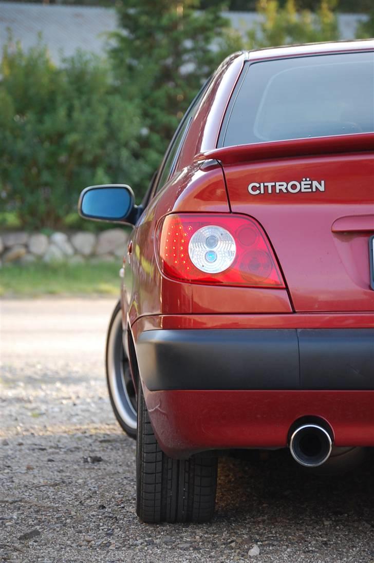 Citroën Xsara Exclusive *SOLGT* - Diode-baglygter... Måske lidt for markante til bilen, kan ikke bestemme mig...  billede 4
