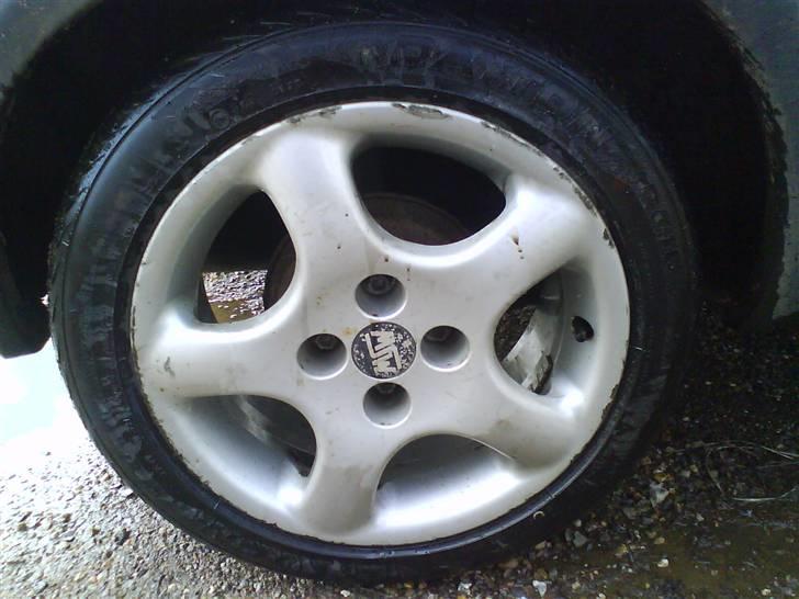 VW golf 2. kørt til ophug. billede 4