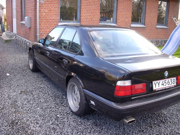 BMW e34 billede 2