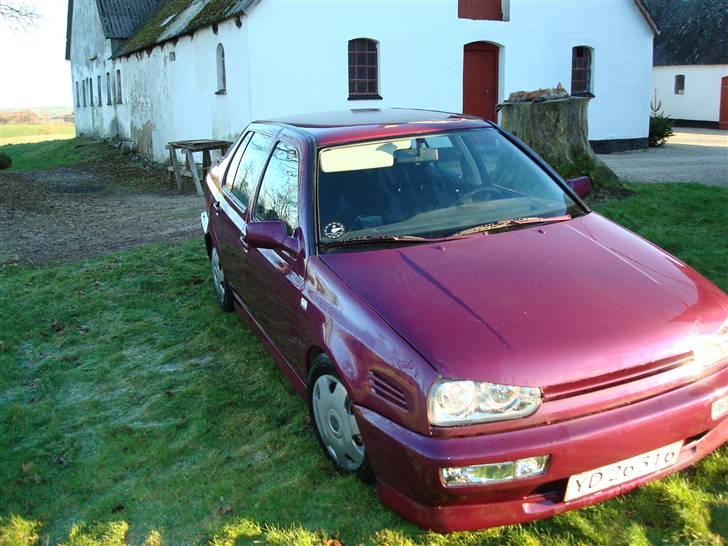 VW vento 1.8 byttet billede 3