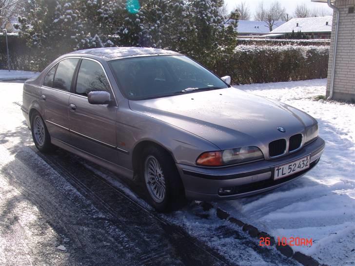 BMW BMW 528i E39 solgt. billede 2