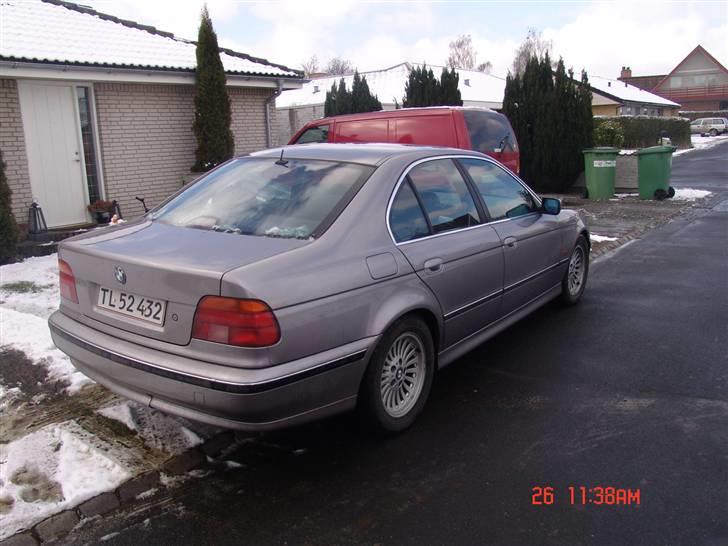 BMW BMW 528i E39 solgt. billede 7