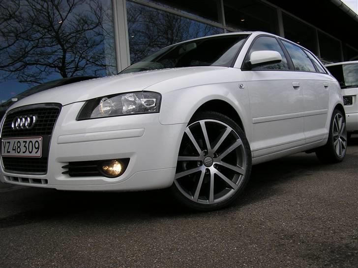 Audi A3 1,9 TDi (SOLGT) - Nu med 19 tommer :) billede 12