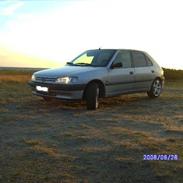 Peugeot 306