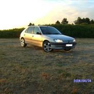 Peugeot 306