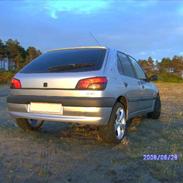 Peugeot 306