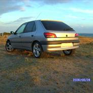 Peugeot 306