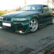 BMW E36 320i coupe