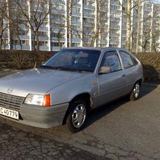 Opel Kadett 1,3 S LS SOLGT !